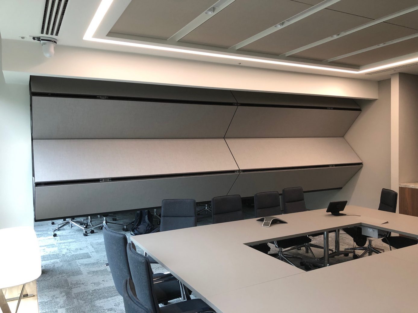 Skyfold Moveable Walls