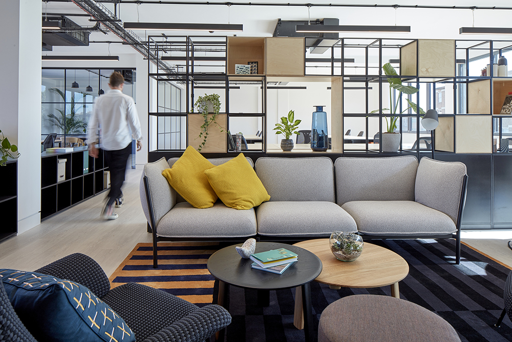Second floor communal space
