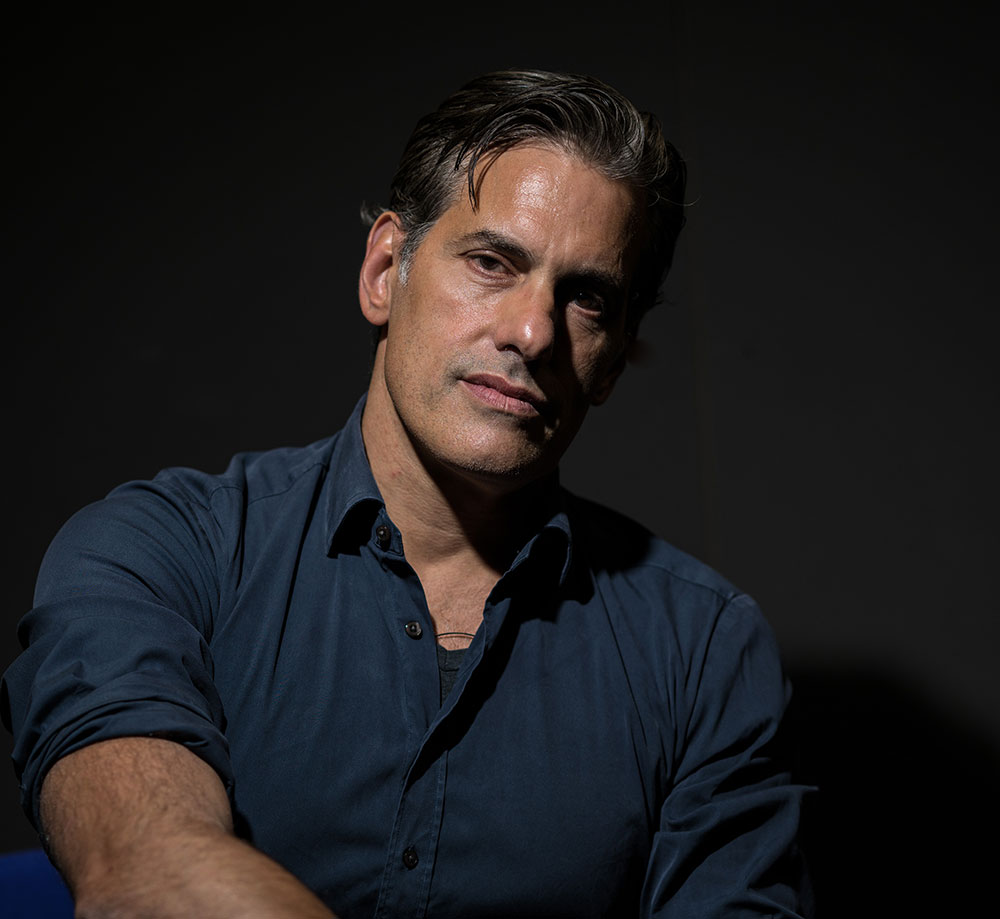 Yorgo Lykouria, Rainlight