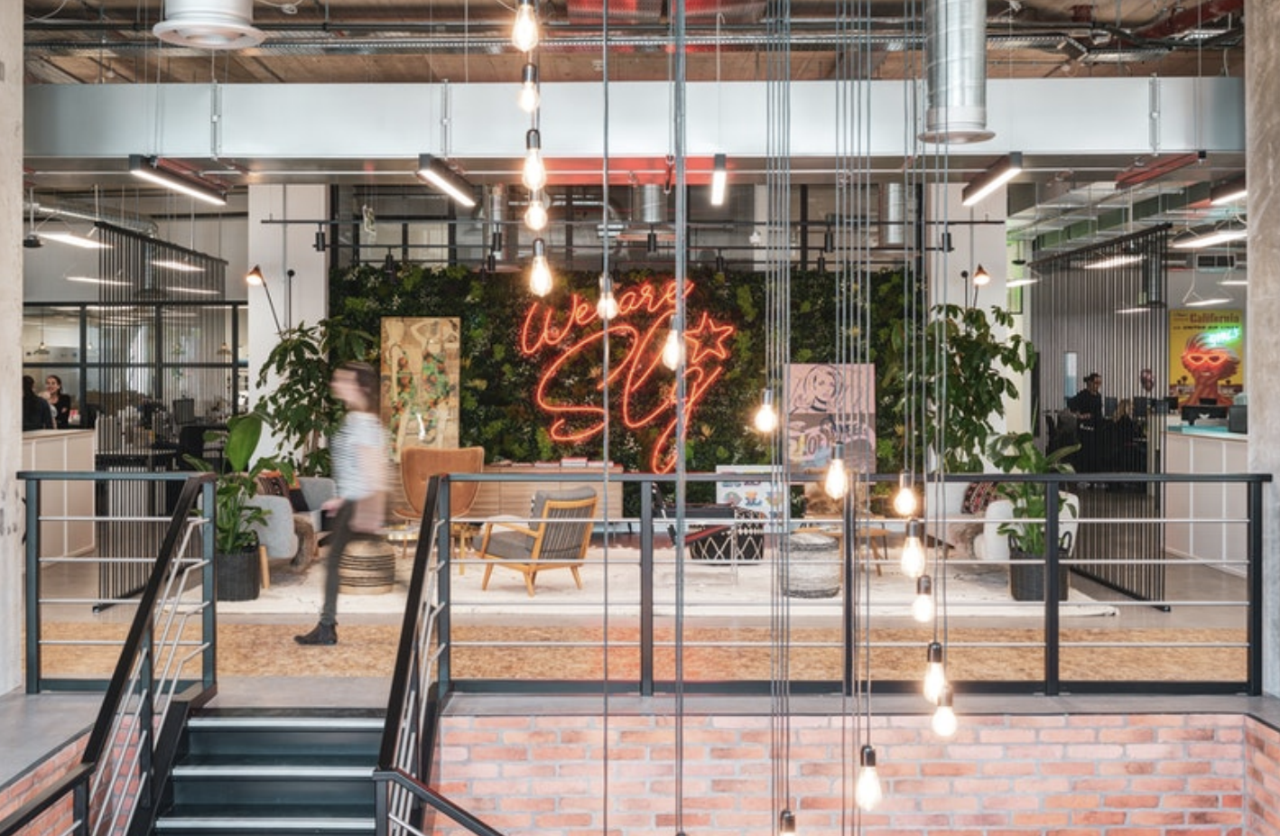 MODUS WORKSPACE - Studio 19 for SLG Brands