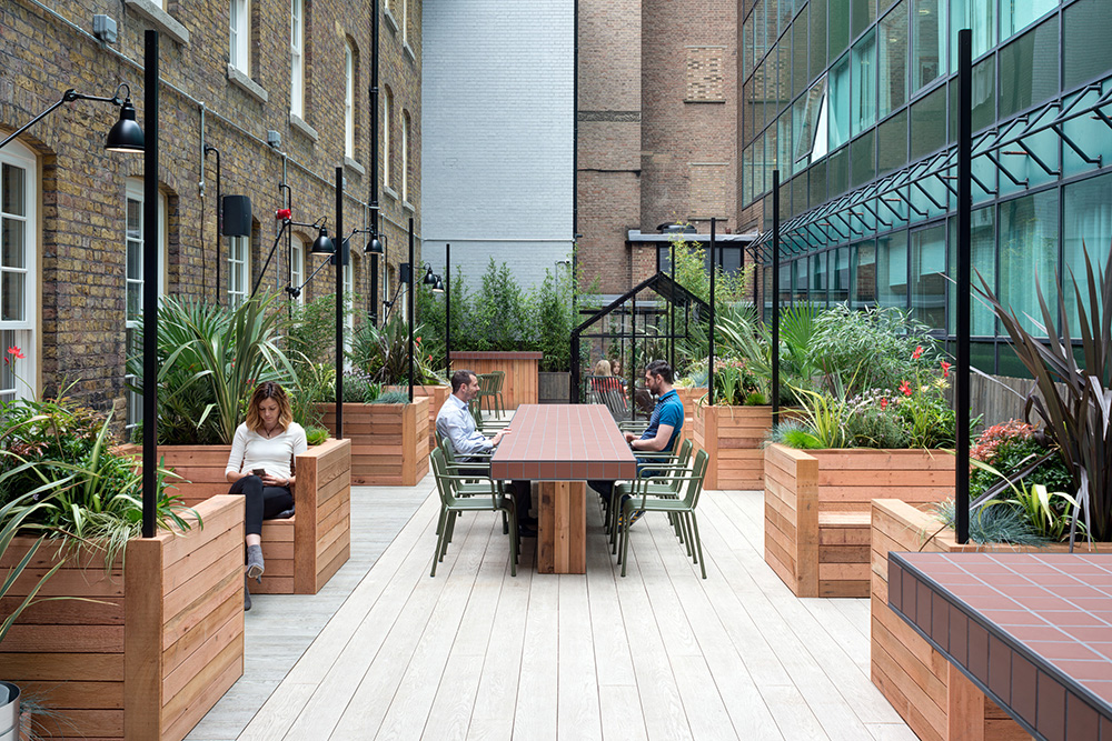 TOG Wimpole Street outdoor coworking space