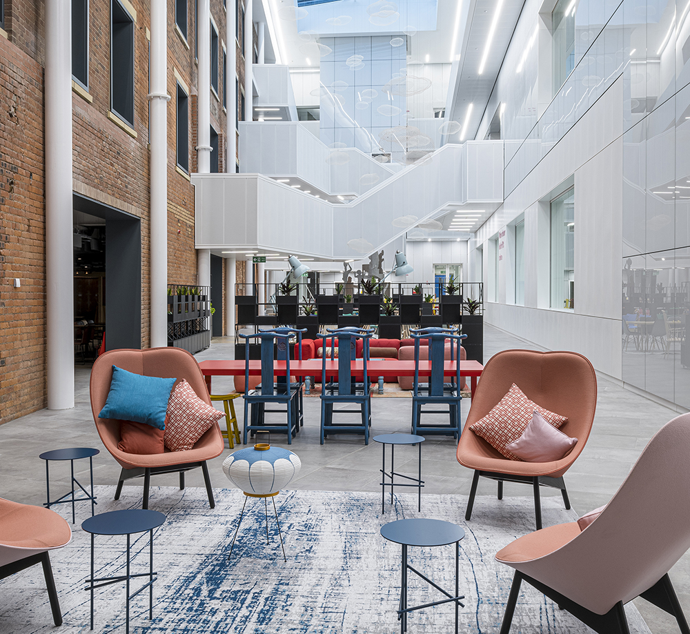 Reckitt Benckiser lobby and communal area