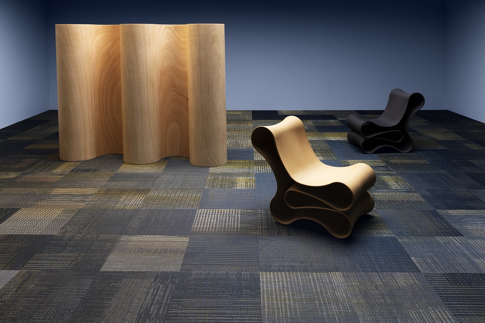BOLON-truly black and gold flooring