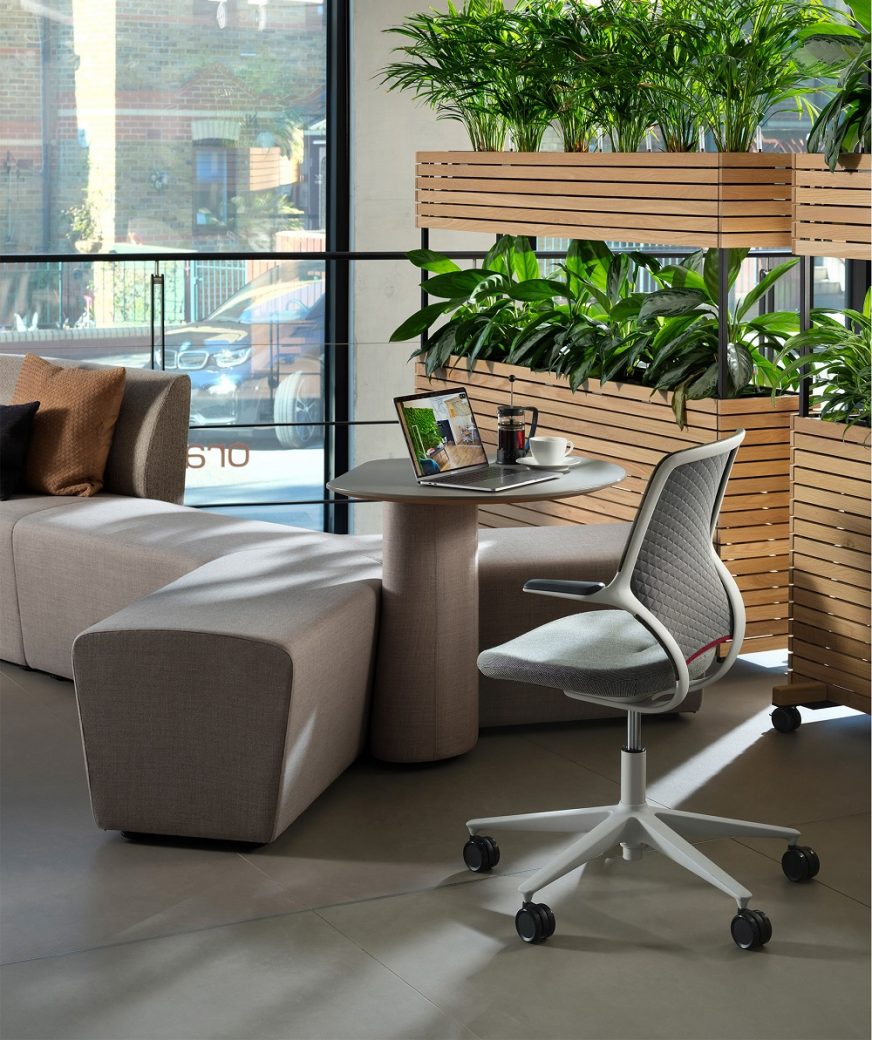 Orangebox AllowMe task chair