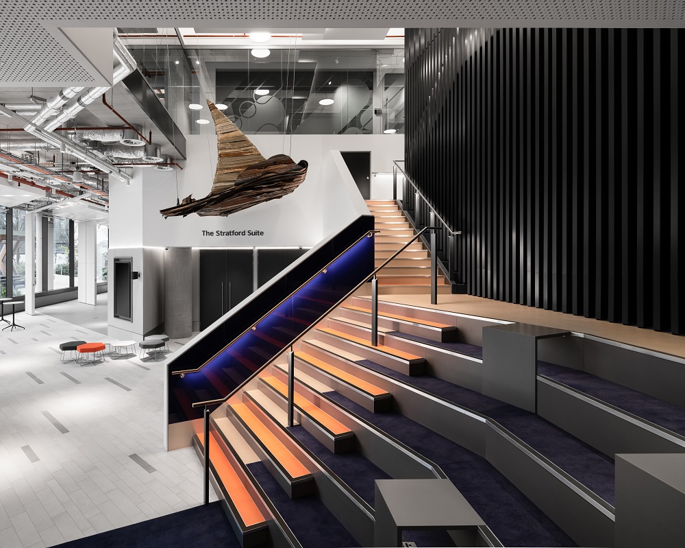 5plus-architects-British-Council-HQ staricase