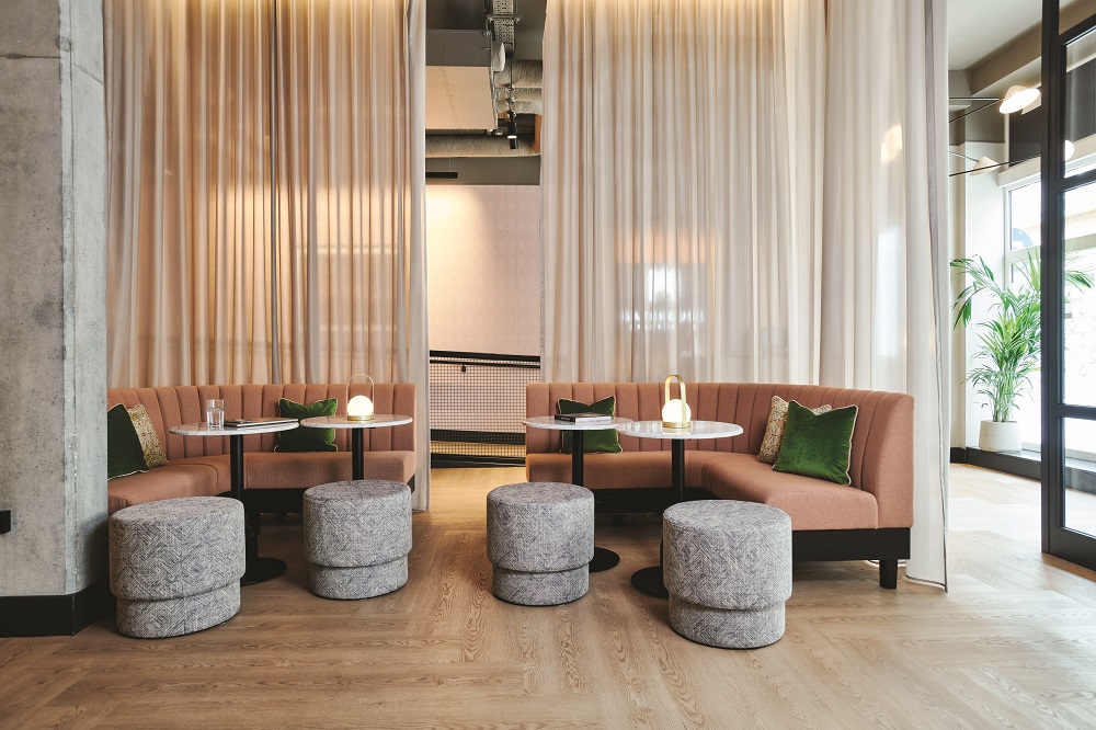 Dexter Moren Associates-Gatehouse Apartments reception area