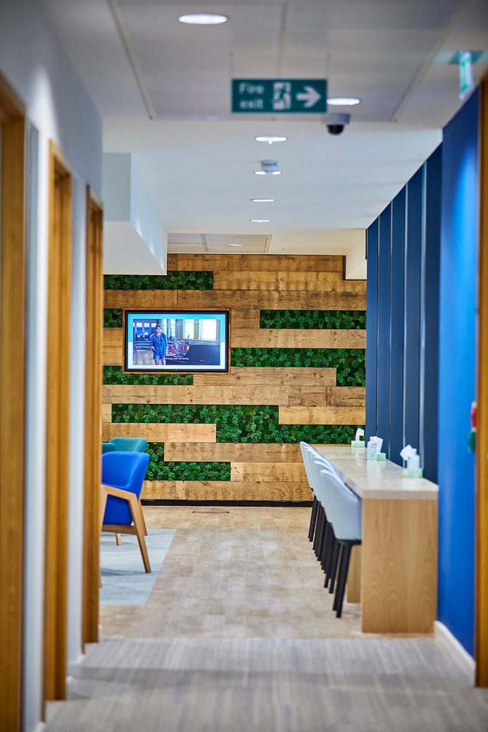 BBC Studios Bristol HOK Reclaimed Timber and Biophilic Wall