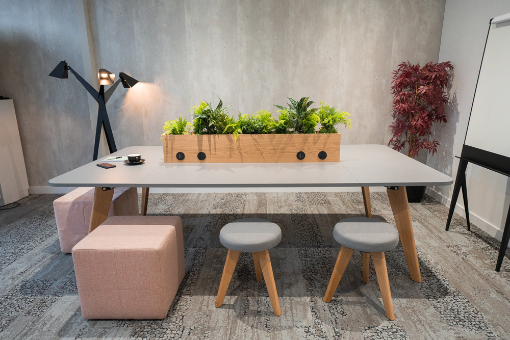 Mix Interiors-Mixology North 22-Product of the Year-Task Furniture-Agilita-Colab Table-2