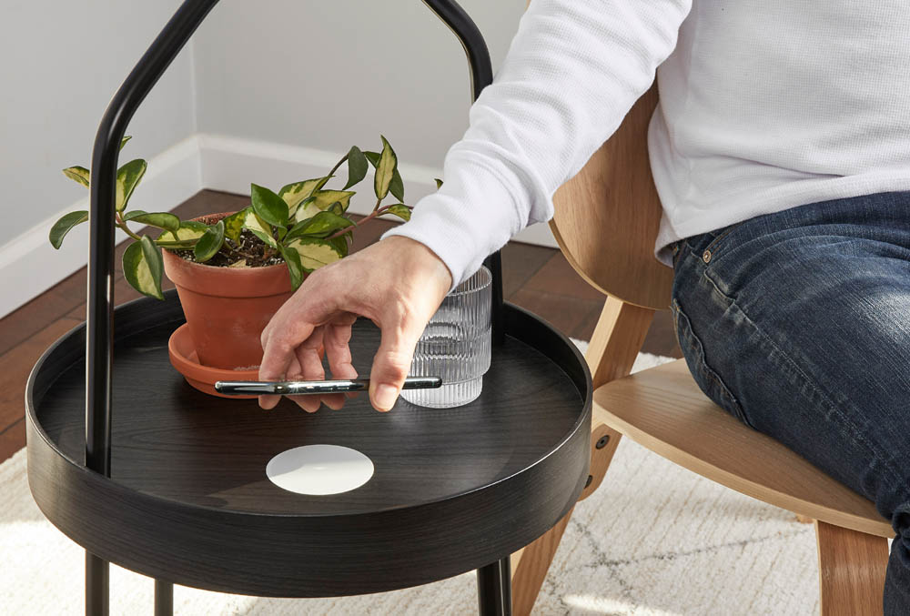 Mix Interiors-MixologyNorth22-Product of the Year-Humanscale-NeatCharge-3