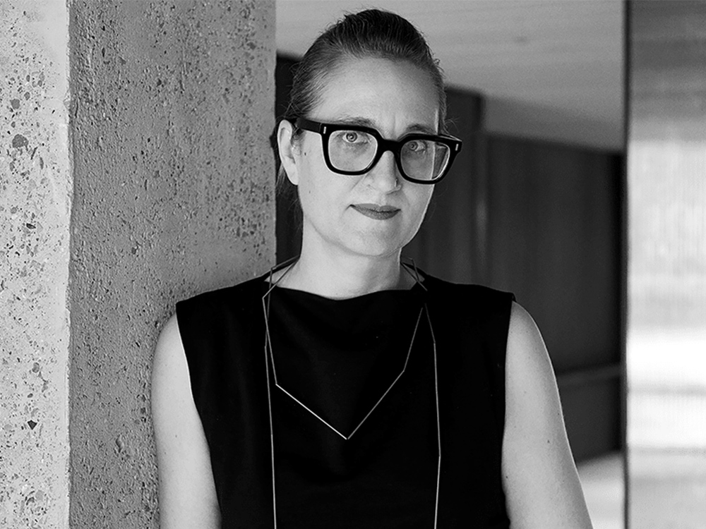 Tina Norden portrait