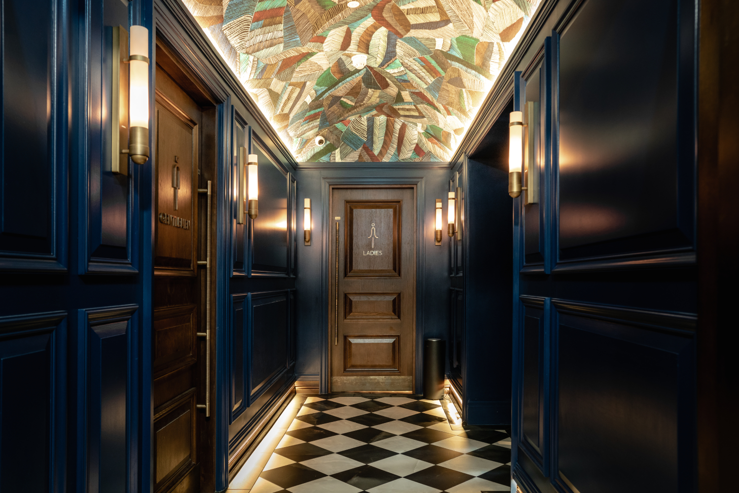 The Cut & Craft_Bathroom Corridor 3_Leeds_Studio Two_Mix Interiors