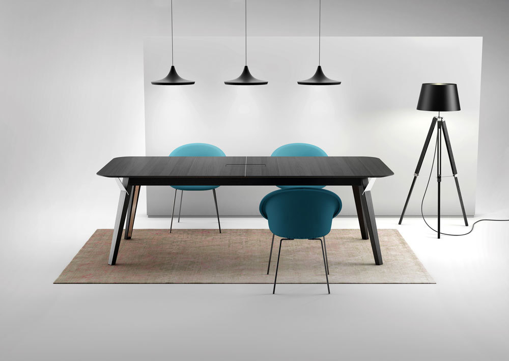 Signature by Frem Group, Table
