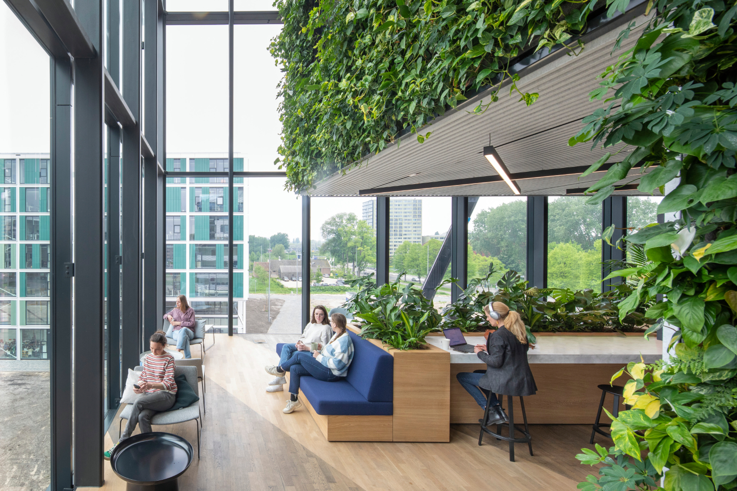 MVRDV, Matrix ONE - Social setting