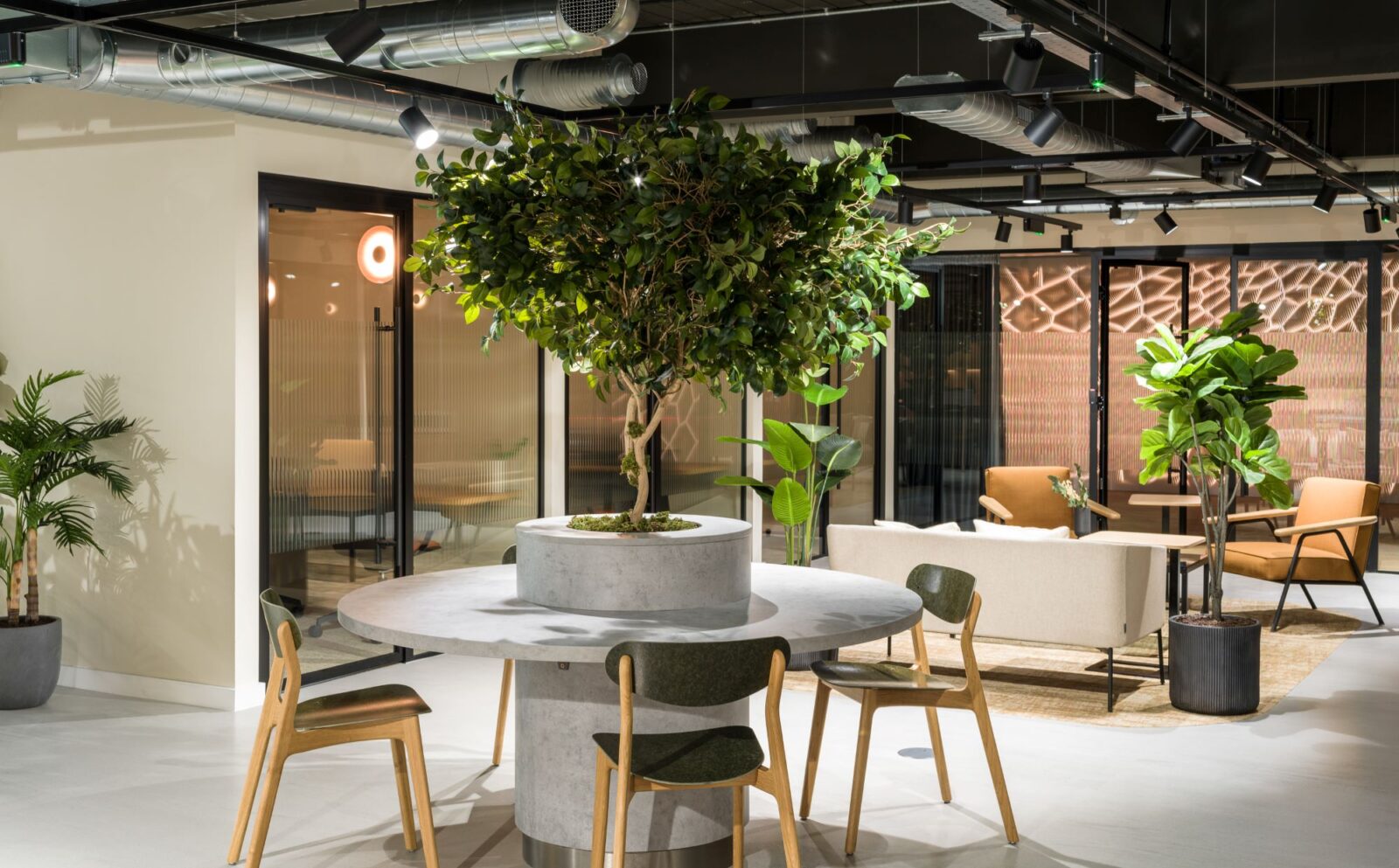 Glasshouse at Alderley Park, Nest