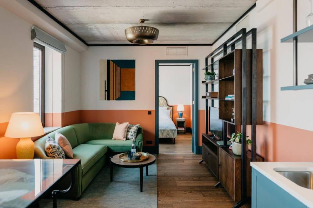The July - Boat & Co - Studio