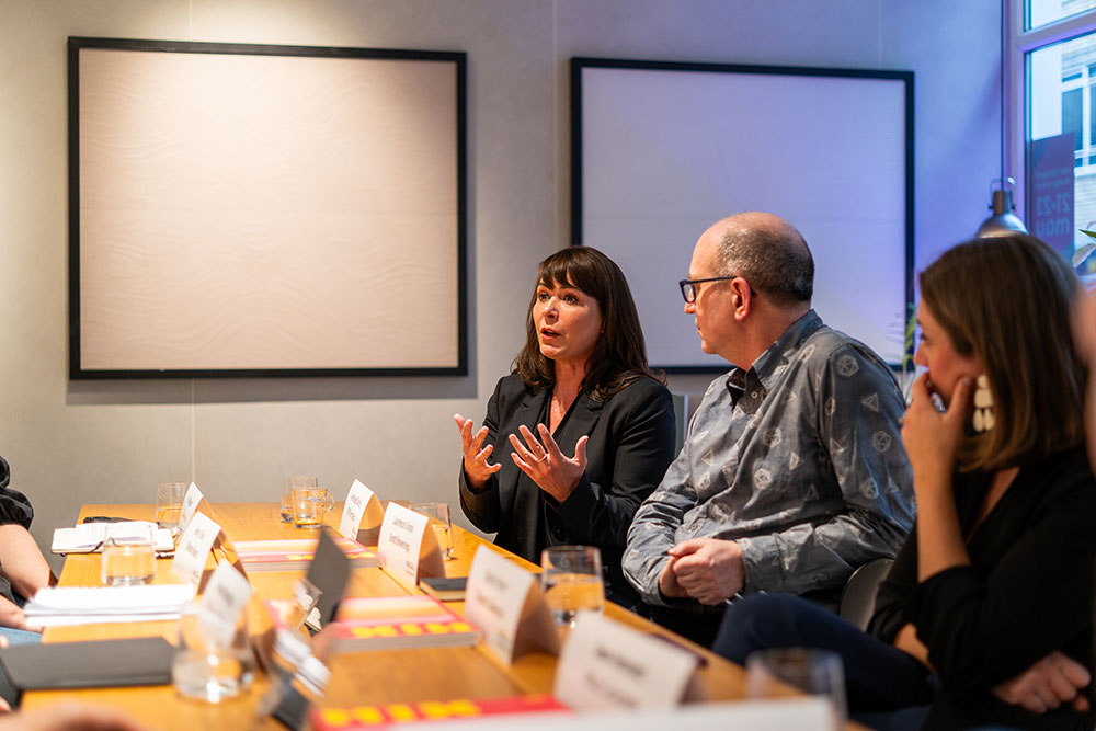 atlas-concorde-roundtable-table-shot-annalissa-devos
